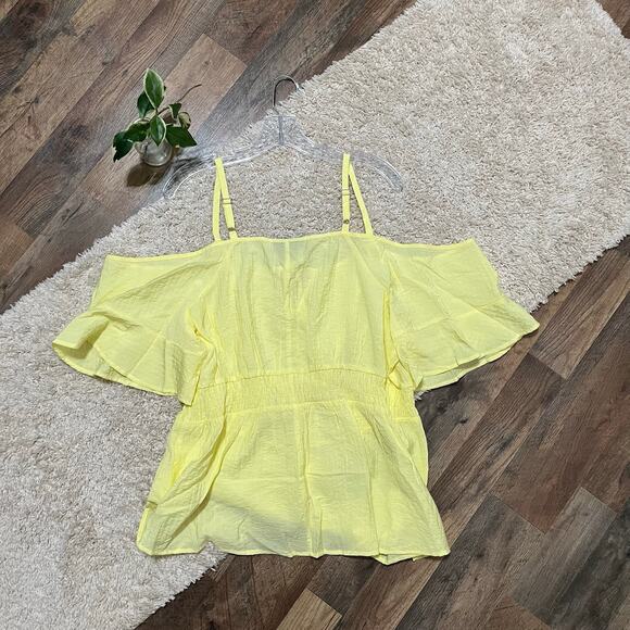 Lane Bryant 18 Yellow Crepe Cold Shoulder Flutter Sleeve Smock Peplum Top NWOT - Picture 6 of 6